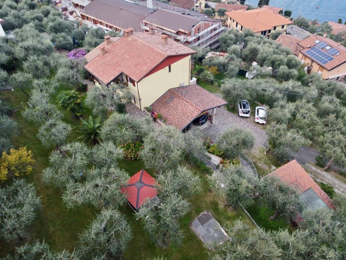 Casa Valenti Apartamento Brenzone sul Garda Exterior foto