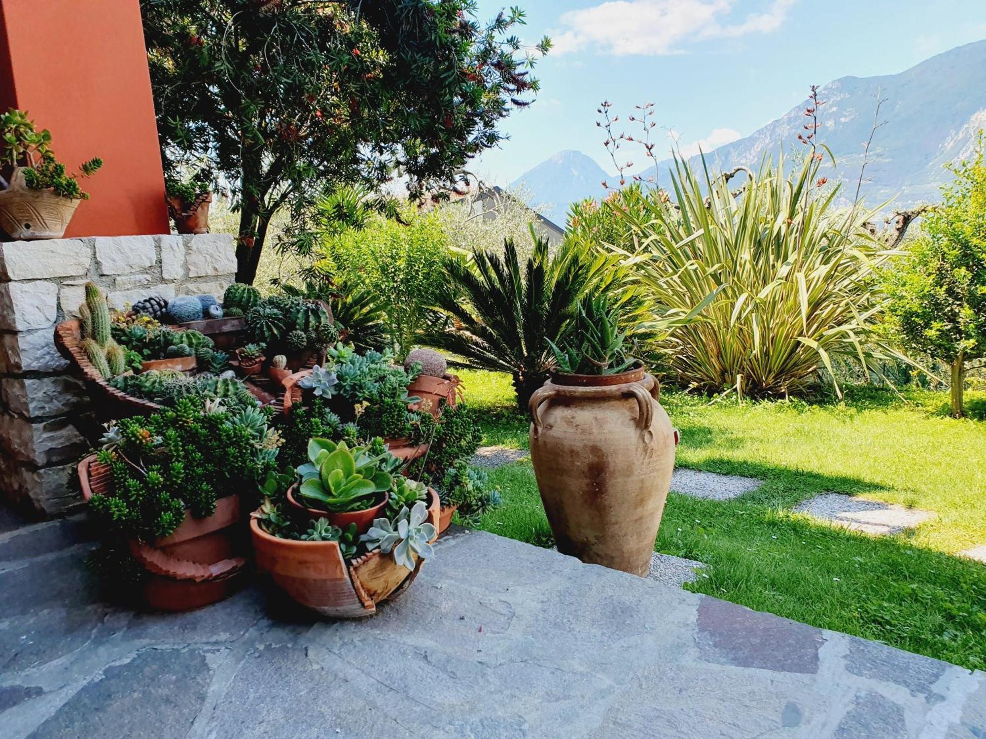 Casa Valenti Apartamento Brenzone sul Garda Exterior foto