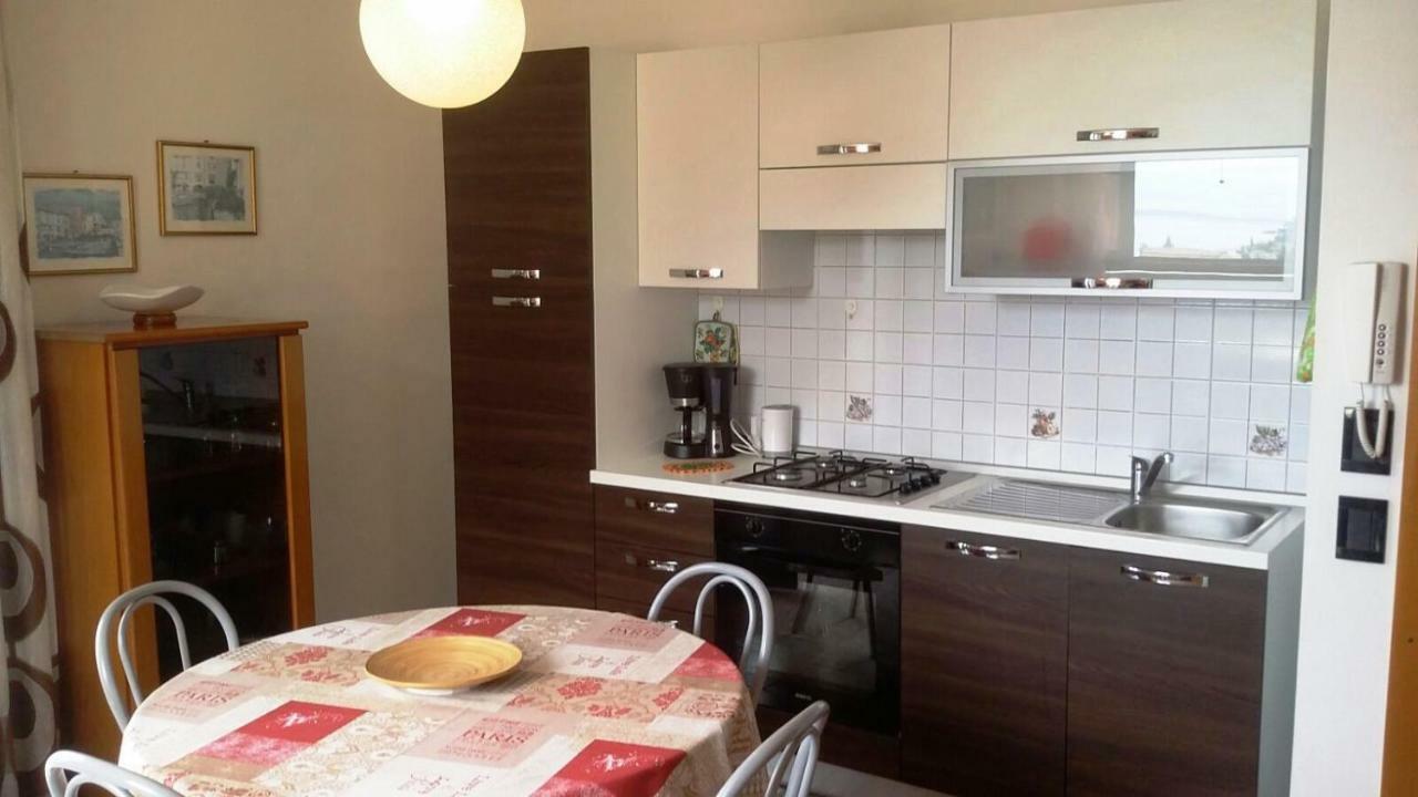 Casa Valenti Apartamento Brenzone sul Garda Exterior foto