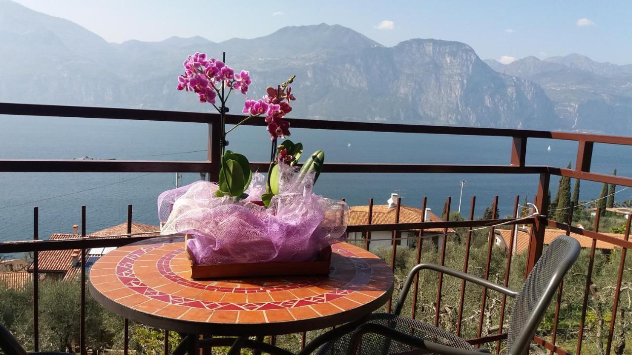 Casa Valenti Apartamento Brenzone sul Garda Exterior foto